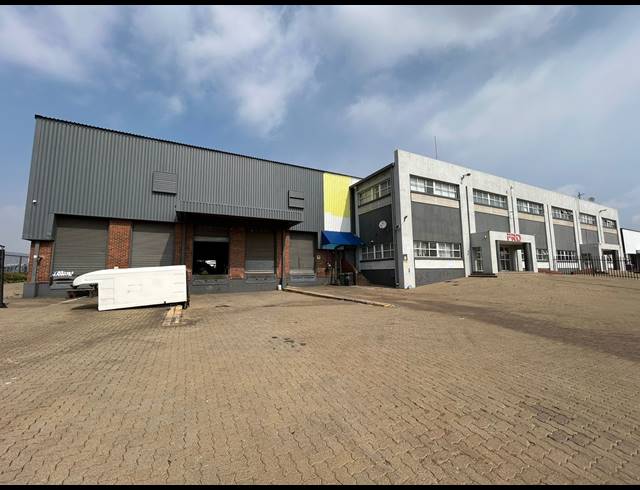 2,170M² WAREHOUSE TO LET IN SPARTAN